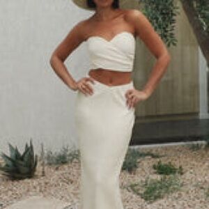 Sabo Skirt Cream Villegra Midi Skirt | Size US 4